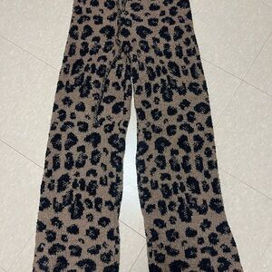 SKIMS Leopard Print Joggers - Black and Tan